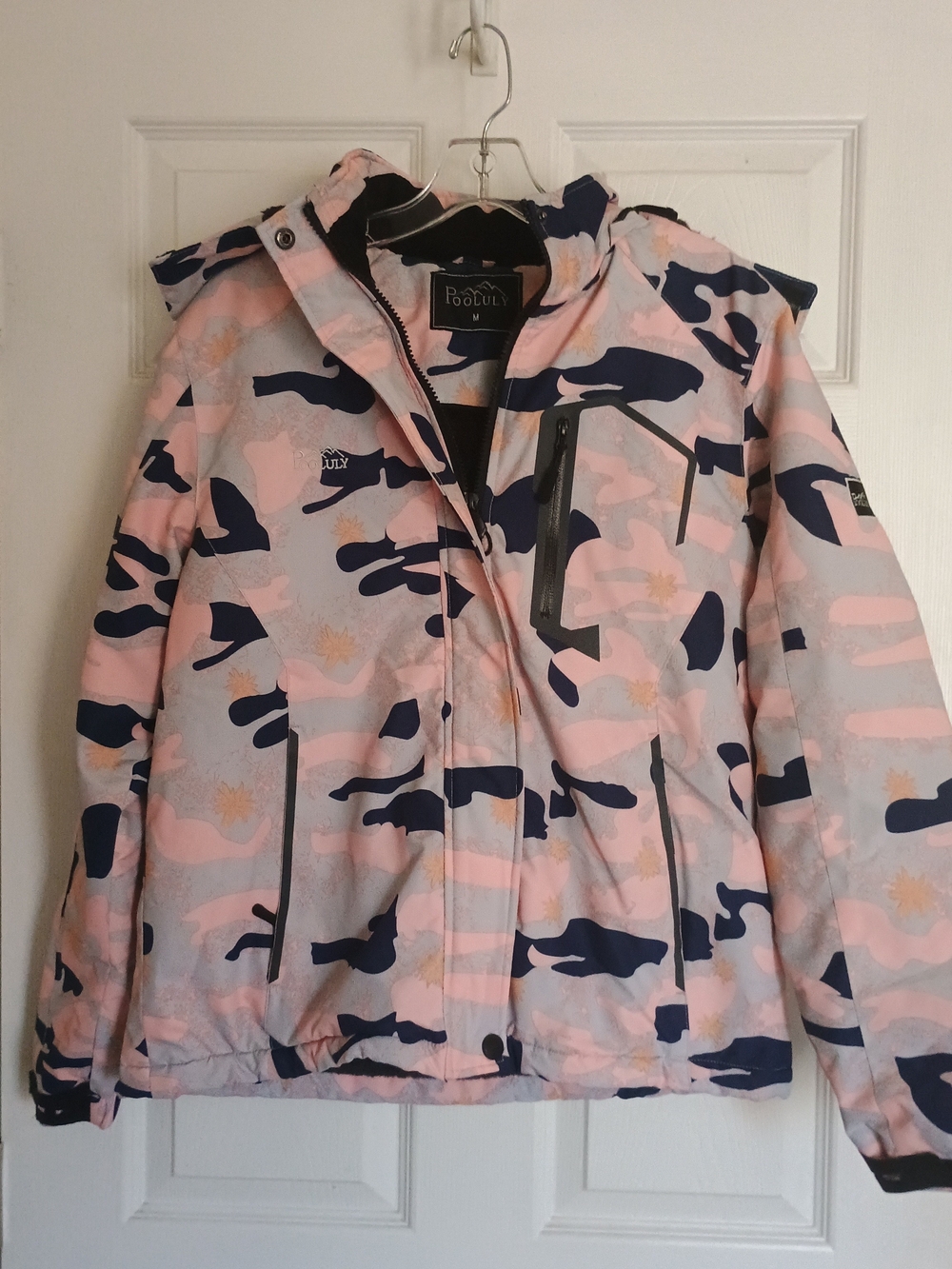 EUC Pooluly Pink Camo Waterproof Women's Hooded Ski Jacket Medium